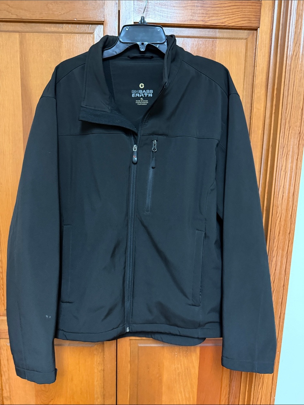G.H. Bass & Co. Black Lightweight Softshell Jacket
